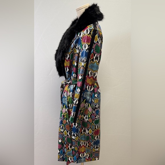 Berek Colorful Snakeskin Print Coat with Faux Fur Collar Size Small - Picture 6 of 9